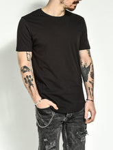 Load image into Gallery viewer, Basic Black Tee 4831
