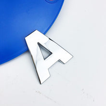 Load image into Gallery viewer, Car Styling O-Z 3D Metal personality Letters Emblem Chrome DIY Car Sticker Badge Automobiles Logo Accessories Motorcycle sticker