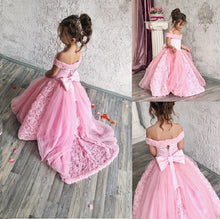 Load image into Gallery viewer, Pink Tulle Flower Girl Dress For Wedding Puffy Kids Pageant Gowns Off The Shoulder Backless Custom Made Vestidos Long Train Bow