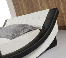 Load image into Gallery viewer, post modern real genuine leather bed / soft bed/double bed king/queen size bedroom with sound system for iphone ipad LED light